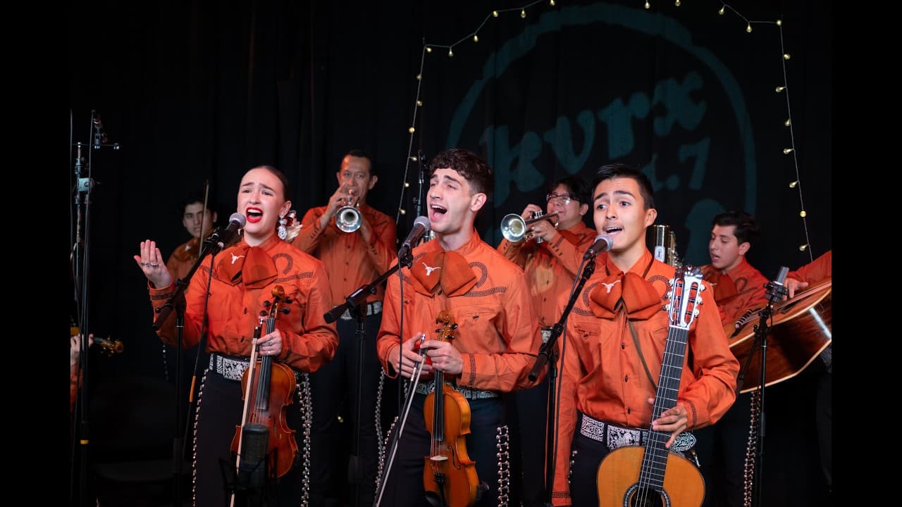 El Mariachi Paredes de Tejastitlán (Local Live @ KVRX 91.7FM)