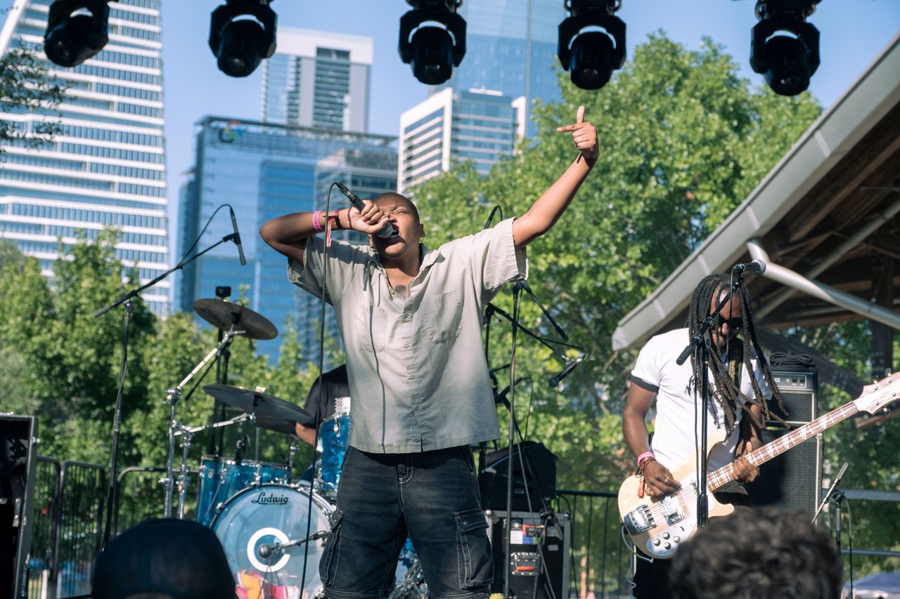 2025-09-28_Levitation_Upchuck_Dina-3.jpg